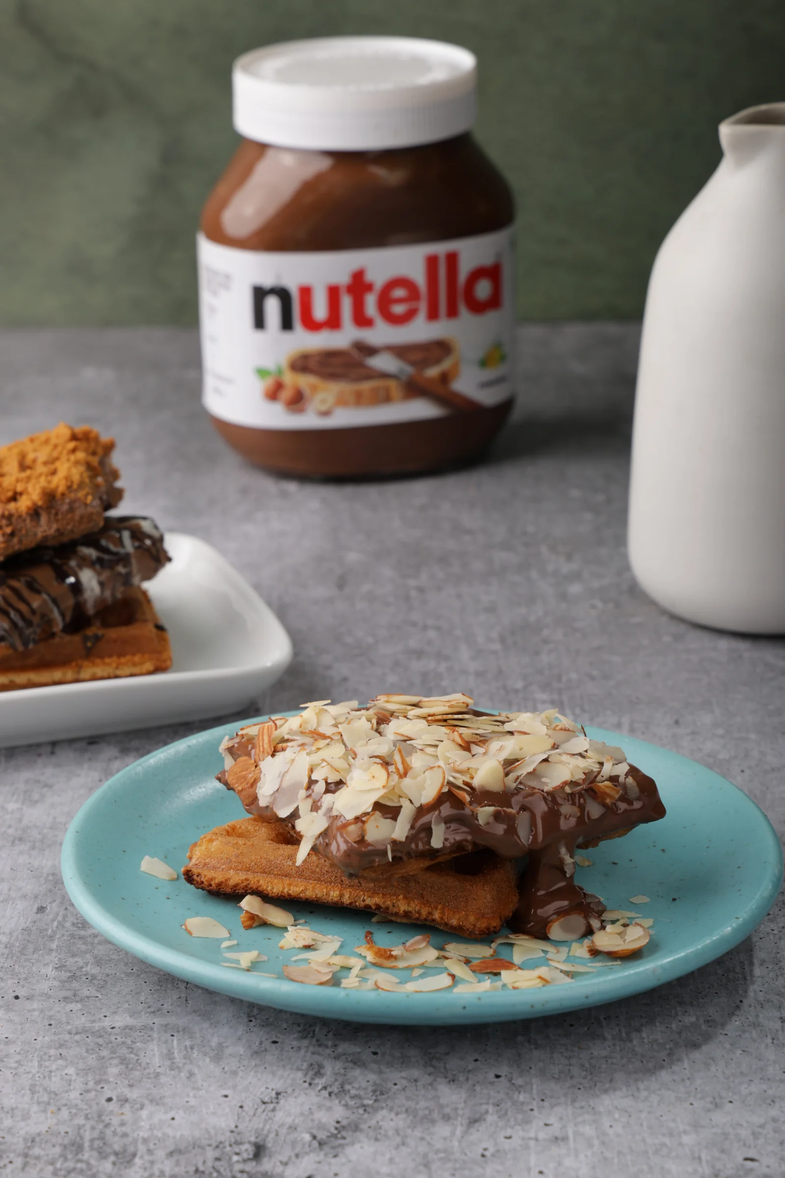 Nutella Almond
